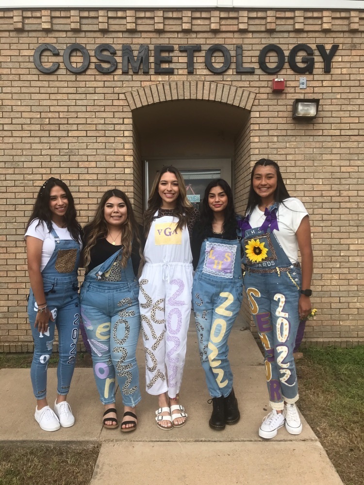 Cosmo seniors showing school spirit in the first day. 
